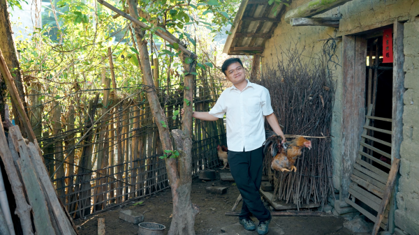 大山里的“宝”文告 | 老兵脱口秀